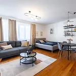 Bright & Cozy Hideaway By Easybnb Premium Apartmán Praha