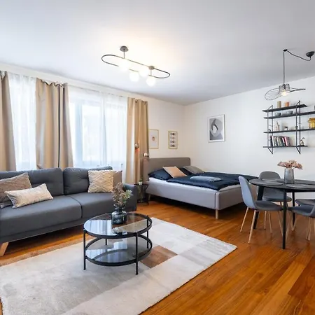 The Bright And Cozy Hideaway Appartement Prague